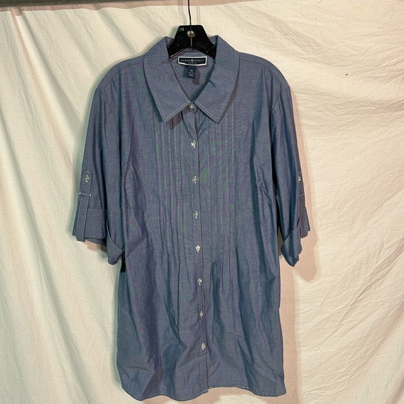 Karen Scott 2x blue chambray longer style button down blouse 💯 cotton euc - Picture 1 of 6